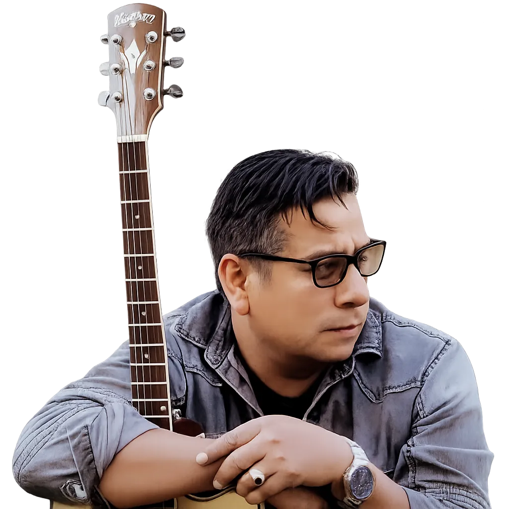 Luis Meza con guitarra